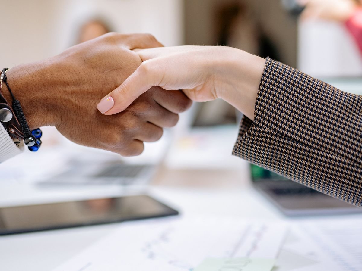 Handshake over signed certification documents